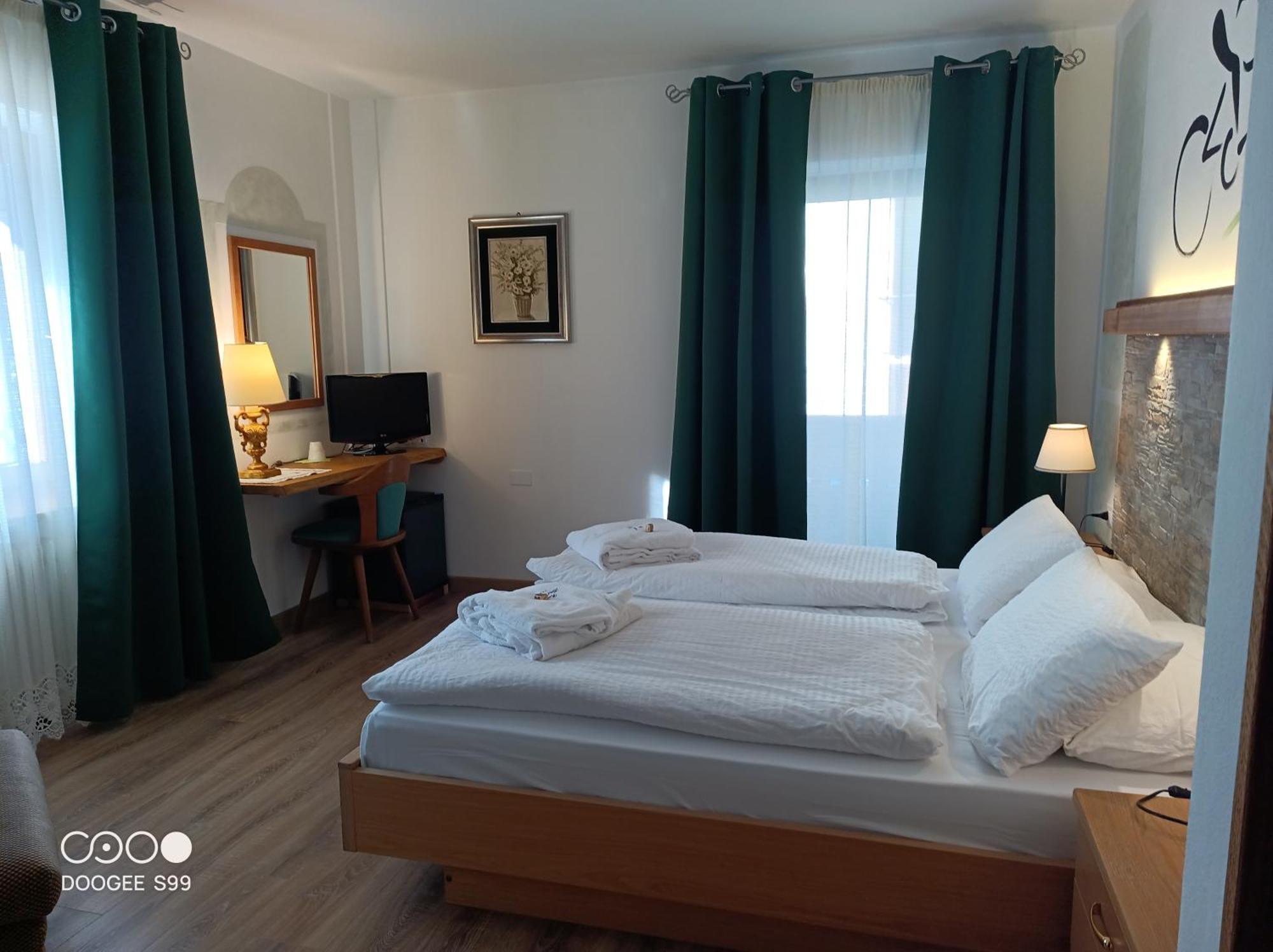 Park Hotel Arnica Falcade Buitenkant foto
