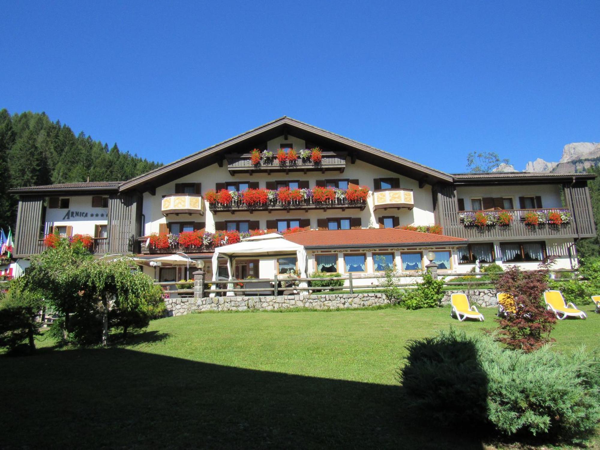 Park Hotel Arnica Falcade Buitenkant foto